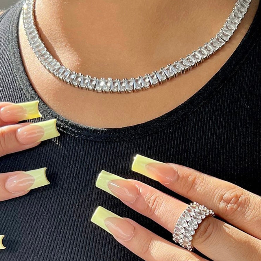 Lori Band Ring